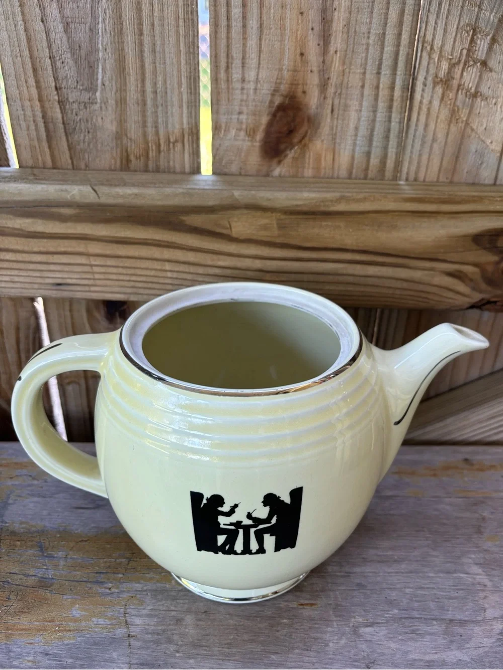 Vintage 1930s Hall Five Band Teapot, No Lid, Silhouette Pattern